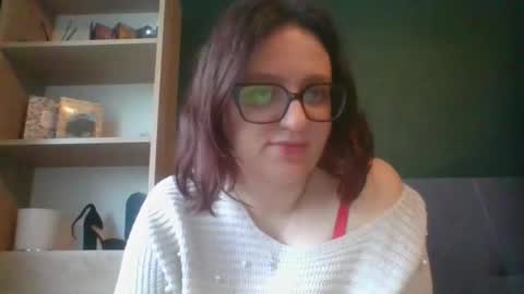 Paris online show from 04/20/26, 06:05