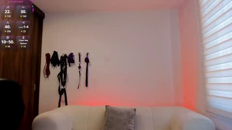 Snapshot of irvinepassion chatting on 02/09/26, 12:53 WILL ANDREW online show from 02/09/26, 12:53