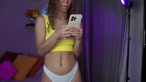 isa_____ online show from 10/31/25, 08:10