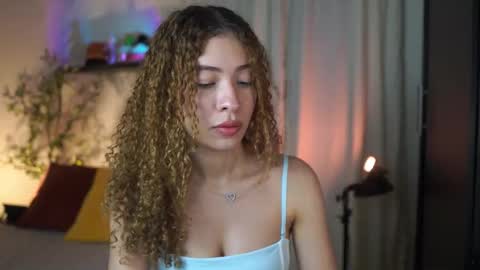 isa_____ online show from 11/29/25, 01:52