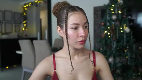 isa_____ online show from 12/20/25, 07:21