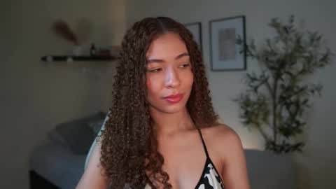 isa_____ online show from 03/26/26, 07:30