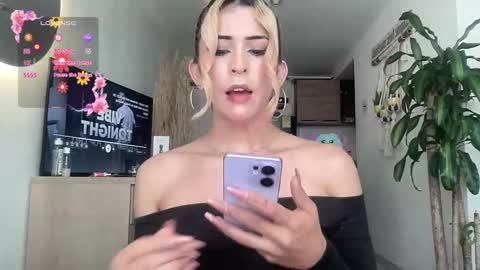 Isabella online show from 03/29/26, 01:11