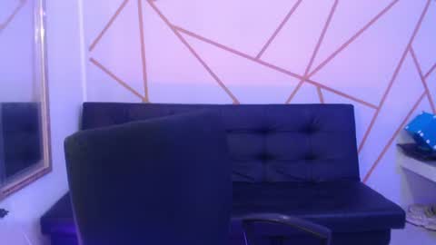isa__rodriguez online show from 06/24/26, 09:47
