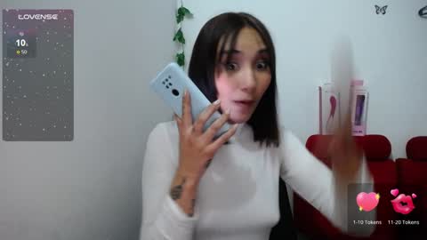 Isa online show from 01/08/25, 12:49