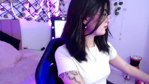 isabela online show from 10/21/25, 08:31