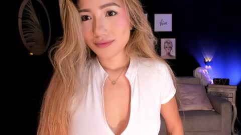 Isa Cortes  online show from 04/03/26, 03:32