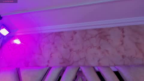 Isa online show from 04/11/26, 05:01