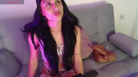 Isabella Hall online show from 02/20/25, 02:40