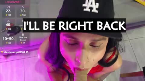 Isabella Hall online show from 03/06/25, 07:43