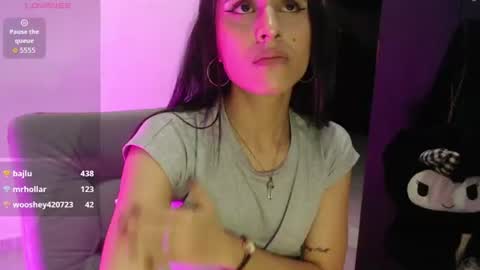Snapshot of isa_hall chatting on 06/16/26, 02:58 Isabella Hall online show from 06/16/26, 02:58