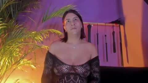 Isabella online show from 04/23/26, 12:29