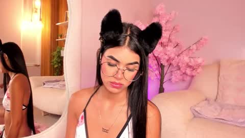    online show from 11/16/25, 10:54