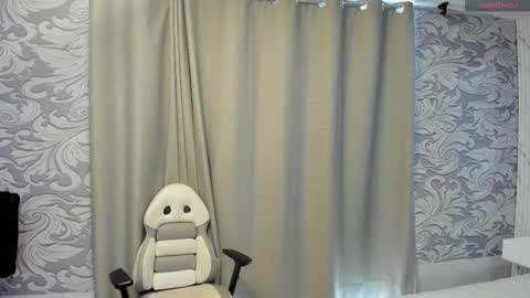    online show from 12/03/25, 09:24