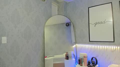    online show from 03/17/26, 10:18