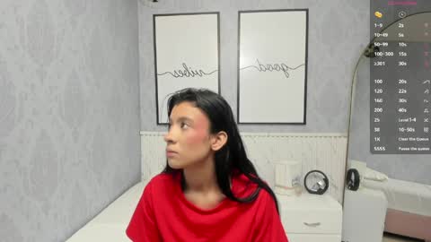 Snapshot of isa_little4u chatting on 06/01/26, 10:17 online show from 06/01/26, 10:17