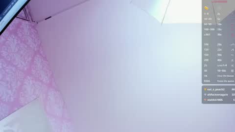Snapshot of isa_little4u chatting on 06/27/26, 12:22 online show from 06/27/26, 12:22