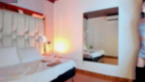 Isa  online show from 03/23/26, 03:32