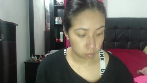 Snapshot of isa_mey chatting on 12/23/24, 02:13 Isa online show from 12/23/24, 02:13