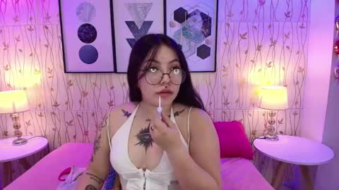 Snapshot of isa_reel chatting on 01/12/25, 08:36 ISA online show from 01/12/25, 08:36