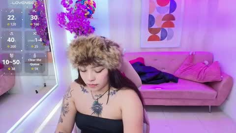 Snapshot of isa_reel chatting on 09/28/25, 12:10 ISA online show from 09/28/25, 12:10