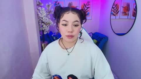 Snapshot of isa_reel chatting on 10/10/25, 08:08 ISA online show from 10/10/25, 08:08