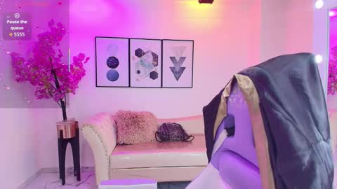 Snapshot of isa_reel chatting on 11/24/25, 07:35 ISA online show from 11/24/25, 07:35