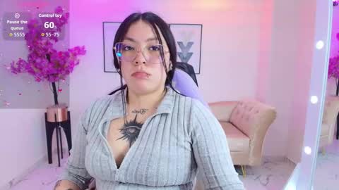 Snapshot of isa_reel chatting on 12/16/25, 08:14 ISA online show from 12/16/25, 08:14