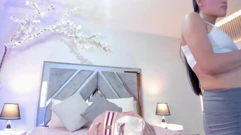 Snapshot of isa_rouse__ chatting on 12/02/25, 03:56 ISA ROUSE online show from 12/02/25, 03:56