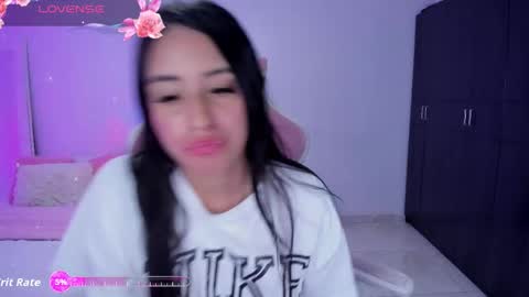 Snapshot of isaa_diamond chatting on 01/08/26, 05:32 isaa_diamond online show from 01/08/26, 05:32