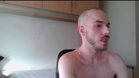 Isaac99c online show from 03/18/26, 08:28