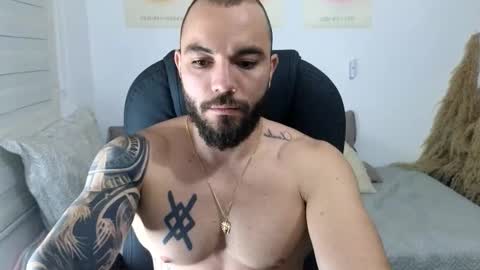 Isaac carter online show from 11/27/25, 11:01