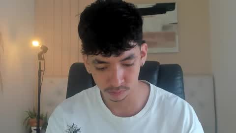 Snapshot of isaac_cryston chatting on 11/07/25, 09:04 isaac_cryston online show from 11/07/25, 09:04