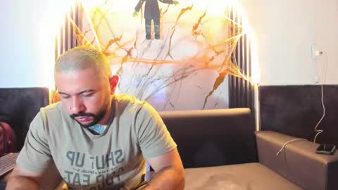 Snapshot of isaac_franko chatting on 10/26/25, 09:31 isaac_franko online show from 10/26/25, 09:31