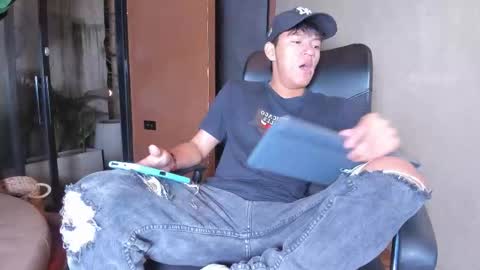 isaac_grimm online show from 02/01/26, 03:16