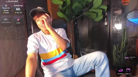 isaac_grimm online show from 04/10/26, 02:50