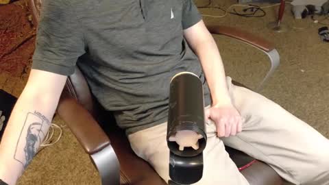 isaac online show from 01/28/25, 03:15