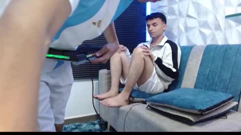 Snapshot of isaac_tan chatting on 09/21/25, 03:08 Isaac tan online show from 09/21/25, 03:08