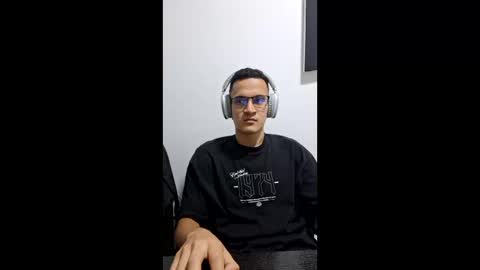 Isaac online show from 03/05/26, 04:30