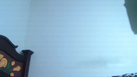 isaac online show from 01/19/25, 07:46