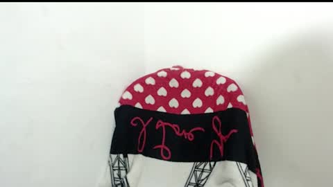 isaac online show from 03/02/26, 07:15