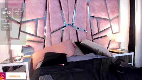 Isabel online show from 12/23/24, 01:08