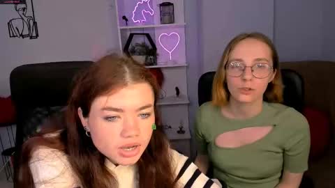 isabel online show from 11/10/25, 08:13