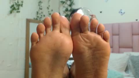 Snapshot of isabela_ferrer_ chatting on 09/25/25, 01:26 I S A online show from 09/25/25, 01:26