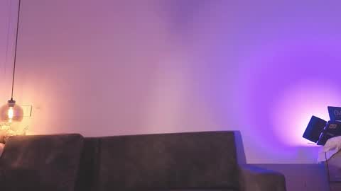 Isabela online show from 03/24/26, 11:48