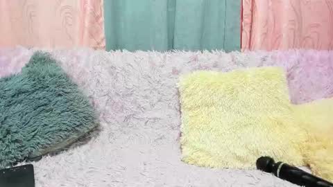 Snapshot of isabela_gonzalez_ chatting on 02/26/25, 03:32 ISA online show from 02/26/25, 03:32