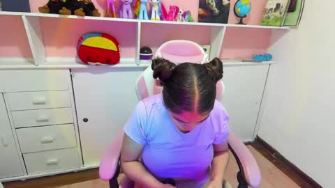 Snapshot of isabela_latingirl chatting on 12/06/24, 04:14 isabela online show from 12/06/24, 04:14