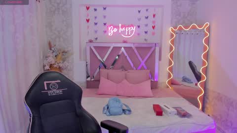 ISABELA  online show from 04/01/26, 11:33