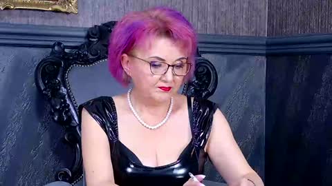 Snapshot of isabelaconte chatting on 01/04/25, 08:28 Isabella Conte online show from 01/04/25, 08:28