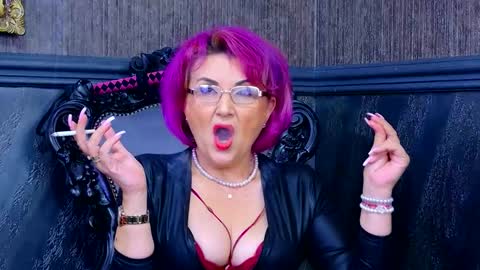 Snapshot of isabelaconte chatting on 09/17/25, 07:15 Isabella Conte online show from 09/17/25, 07:15